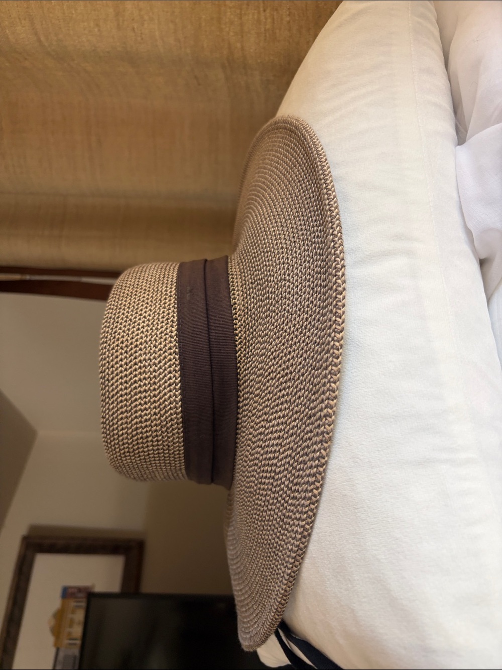 Women's Wide-Brim Straw Sun Hat in Light Brown with Dark Brown Band
